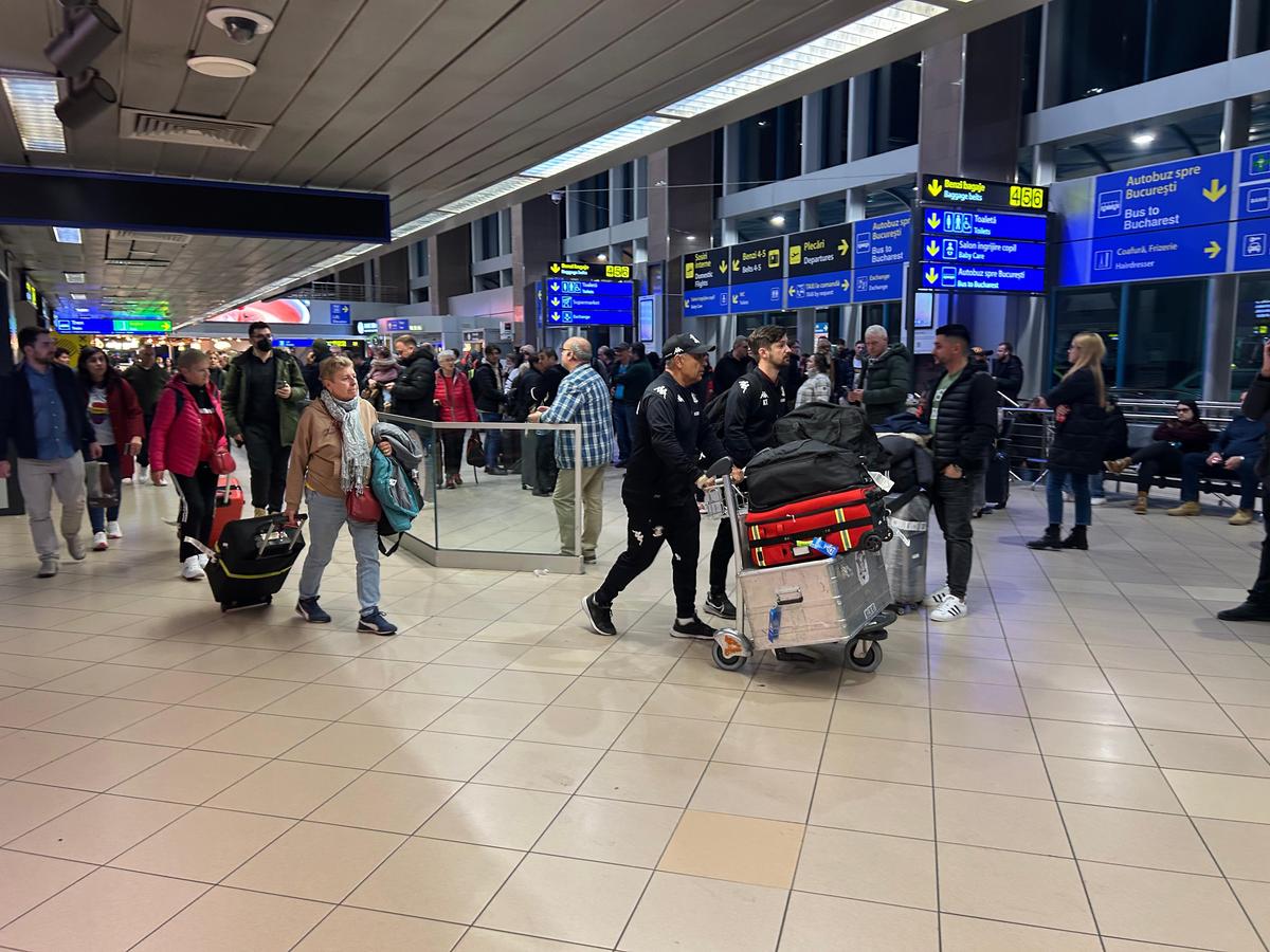 Alexandru Pașcanu a ajuns la București după cantonamentul din Dubai