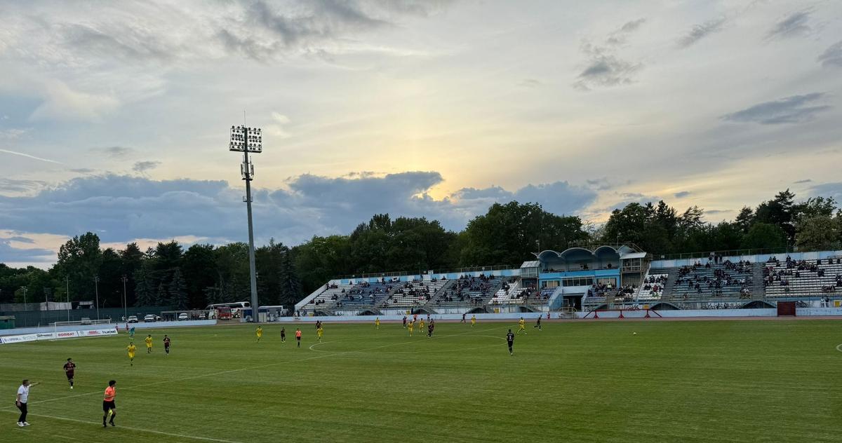 Proiectul stadionului din Bistrița