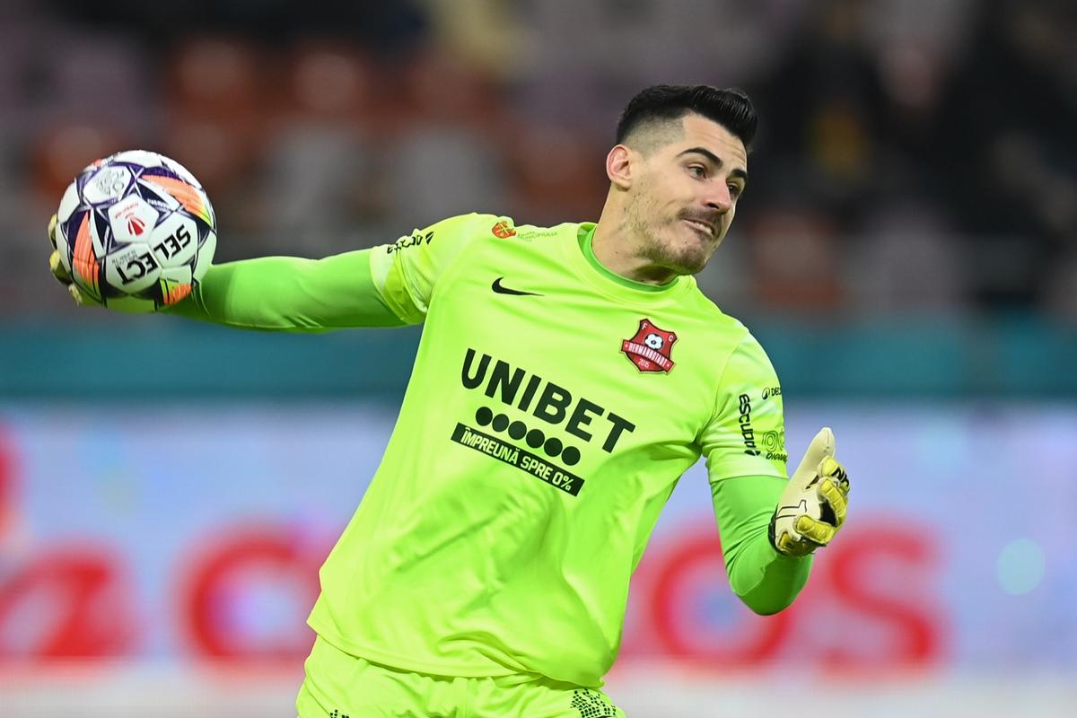 No Olaru, no party! Fără căpitanul Darius, FCSB a smuls cu forcepsul o remiză cu Hermannstadt prin „nebunia” lui Crețu