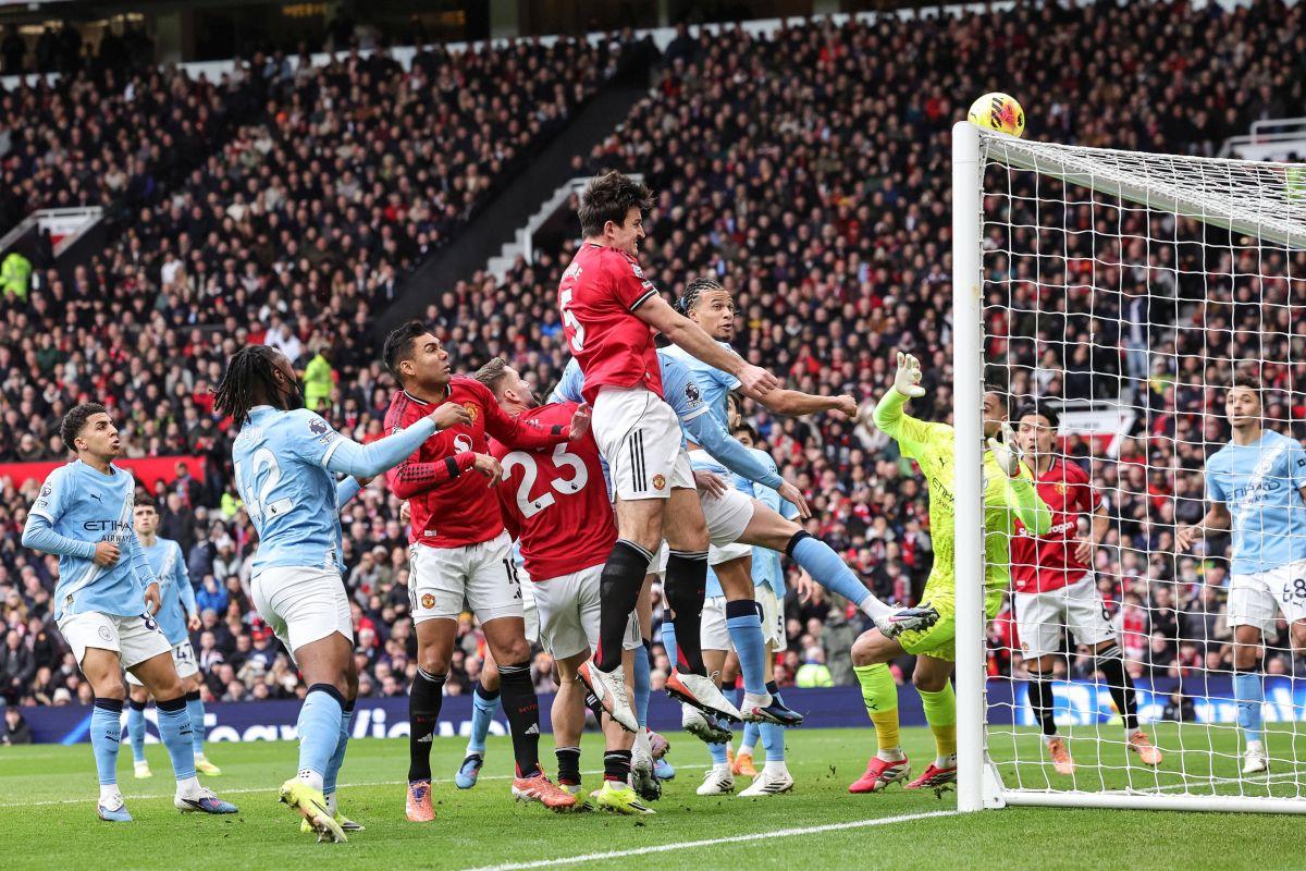 Așa se face! Carrick a năucit mașinăria lui Guardiola, Manchester United a surclasat-o pe City!