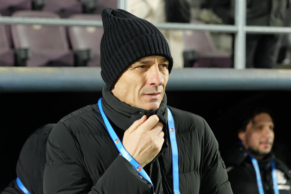 Costel Gâlcă a anunțat un TRANSFER aproape rezolvat, apoi a revenit la vechea lui cerere: „E important să mai vină jucători”