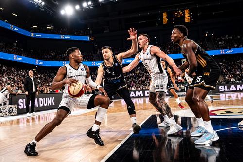 U-BT Cluj-Napoca, învinsă de Dubai Basketball cu 110--93/Foto: Manases Sandor (aba-liga.com)