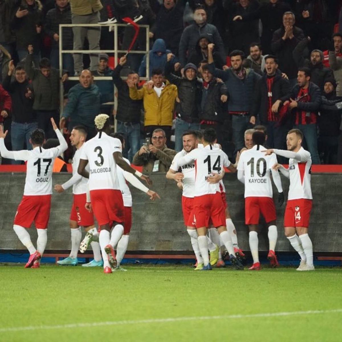 Gaziantep - Rizepor 2-0