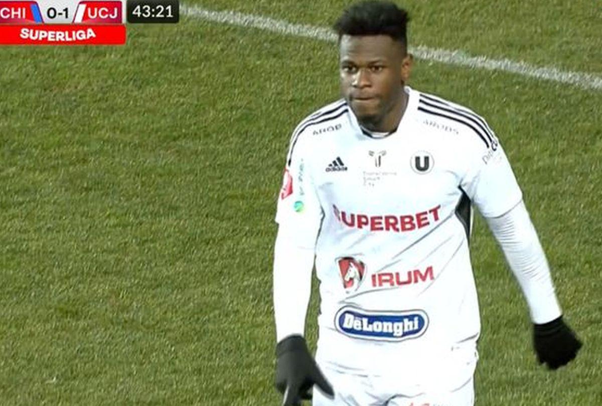 Thiam și Gomes, goluri superbe împotriva Chindiei » Doi colegi de la U Cluj s-au întrecut în lufturi