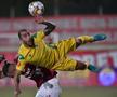 A ratat penalty-ul de 3 puncte și a fost dus de Mutu în fața galeriei » Ce s-a întâmplat după Mioveni - Rapid 0-0