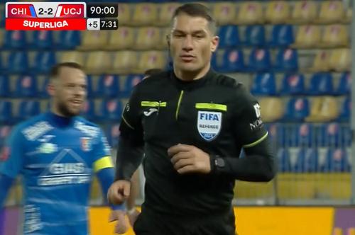 Dejan Boldor (28 de ani) a stabilit rezultatul final în Chindia - U Cluj, 2-2, cu un gol marcat în al 5-lea minut al prelungirilor. Faza a fost analizată de VAR, dar nu întregime.