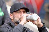 Klopp, exasperat! Doi titulari s-au „rupt” în prima repriză, infirmeria devine neîncăpătoare