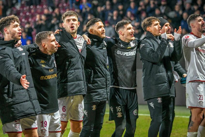Bergodi e încântat de adaptarea rapidă a lui Aioani / Sursă foto: Facebook@ FC Rapid1923
