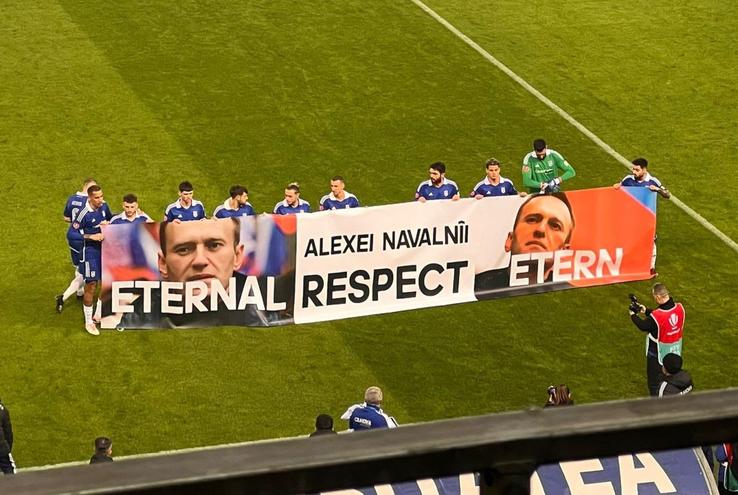 Minut de reculegere la FCU Craiova - CFR Cluj pentru Alexei Navalny