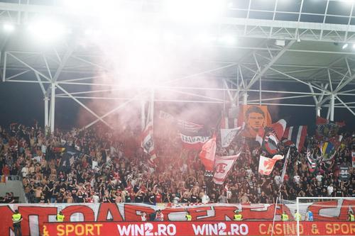 Dinamo - Oțelul e sold-out! Ce jucător ar putea debuta pe „Arcul de Triumf”