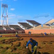 Stadionul Mmabatho, o arenă originală și neîngrijită din Africa de Sud / Sursa foto: Newzroom Afrika (YouTube, captură de ecran)