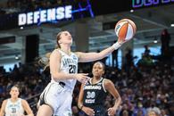 Sabrina Ionescu mărește miza în duelul cu Stephen Curry de la All Star Game: „Am vrut de la început să fie condiții identice”