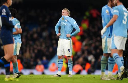 Erling Haaland, dezamăgit după meciul cu Chelsea / Foto: Imago Images