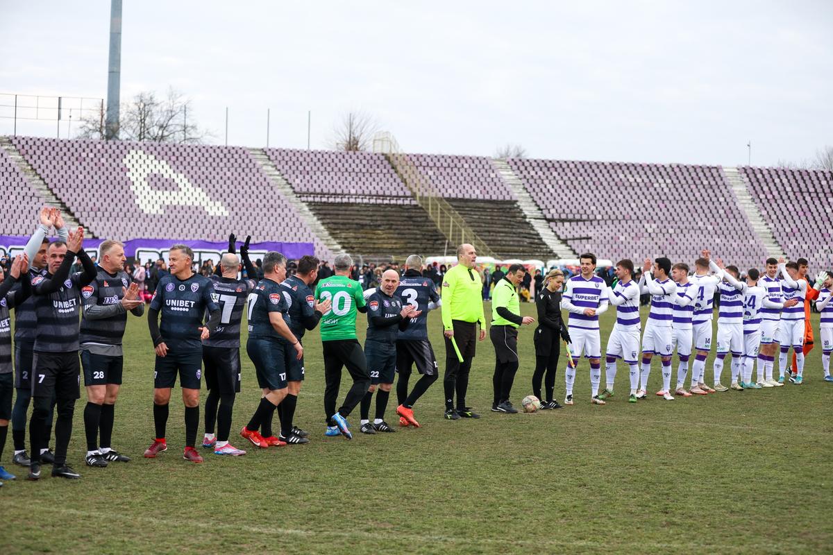 Episod istoric de pe stadionul care urmează să fie dărâmat: „1-8 cu Steaua, ne cheamă galeria. Căpitanul: «Bă, dacă nu mă întorc, să-i spuneți că o iubesc!»”