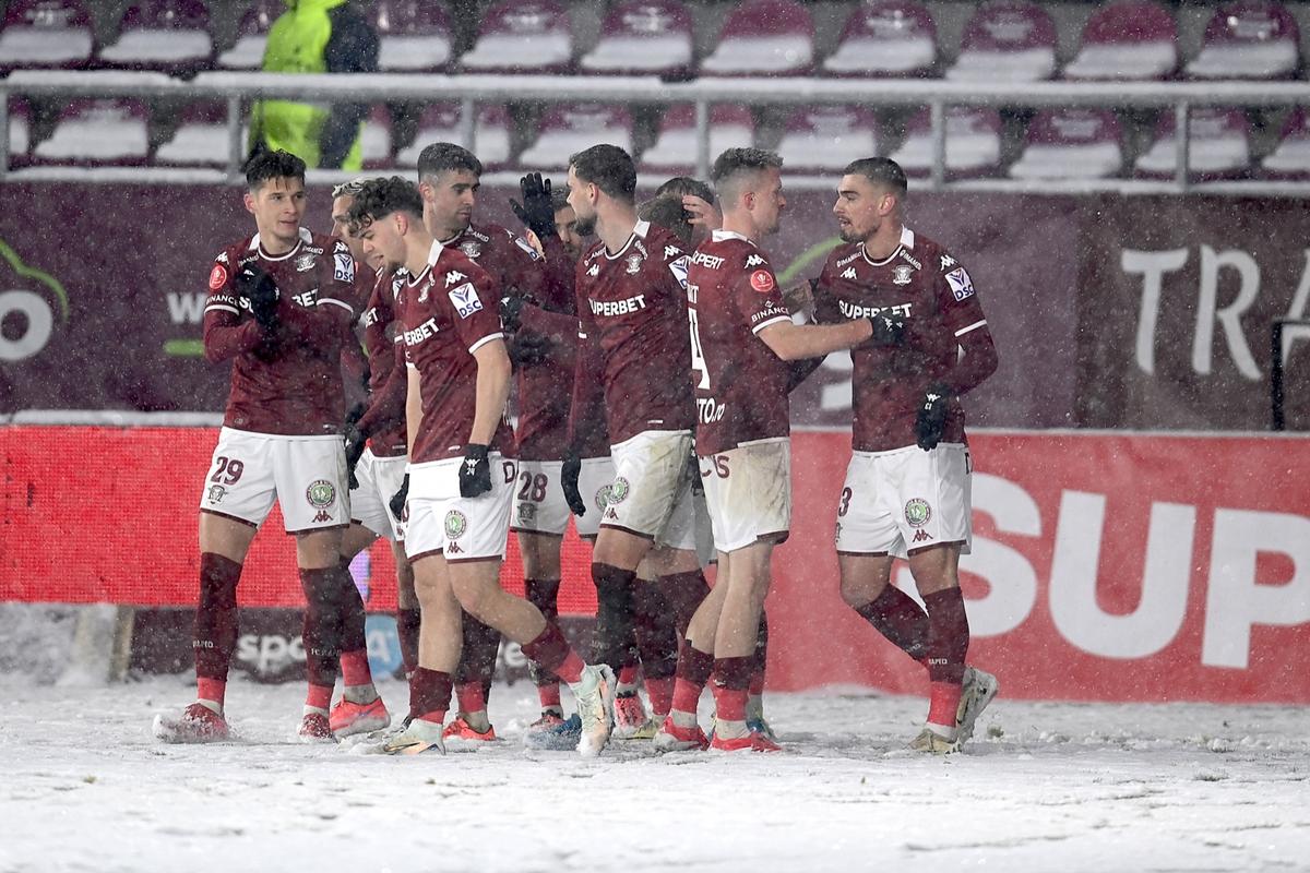 Ironizată și atacată de MM Stoica și Panduru, FC Botoșani se apără dând vina pe Rapid și LPF: „Regretabil e altceva”
