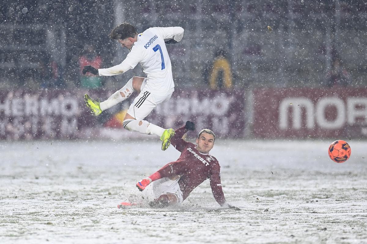 Ironizată și atacată de MM Stoica și Panduru, FC Botoșani se apără dând vina pe Rapid și LPF: „Regretabil e altceva”
