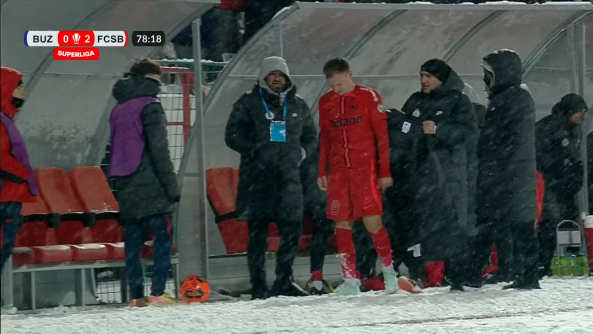 Alexandru Pantea s-a accidentat în Buzău - FCSB și a părăsit terenul în lacrimi