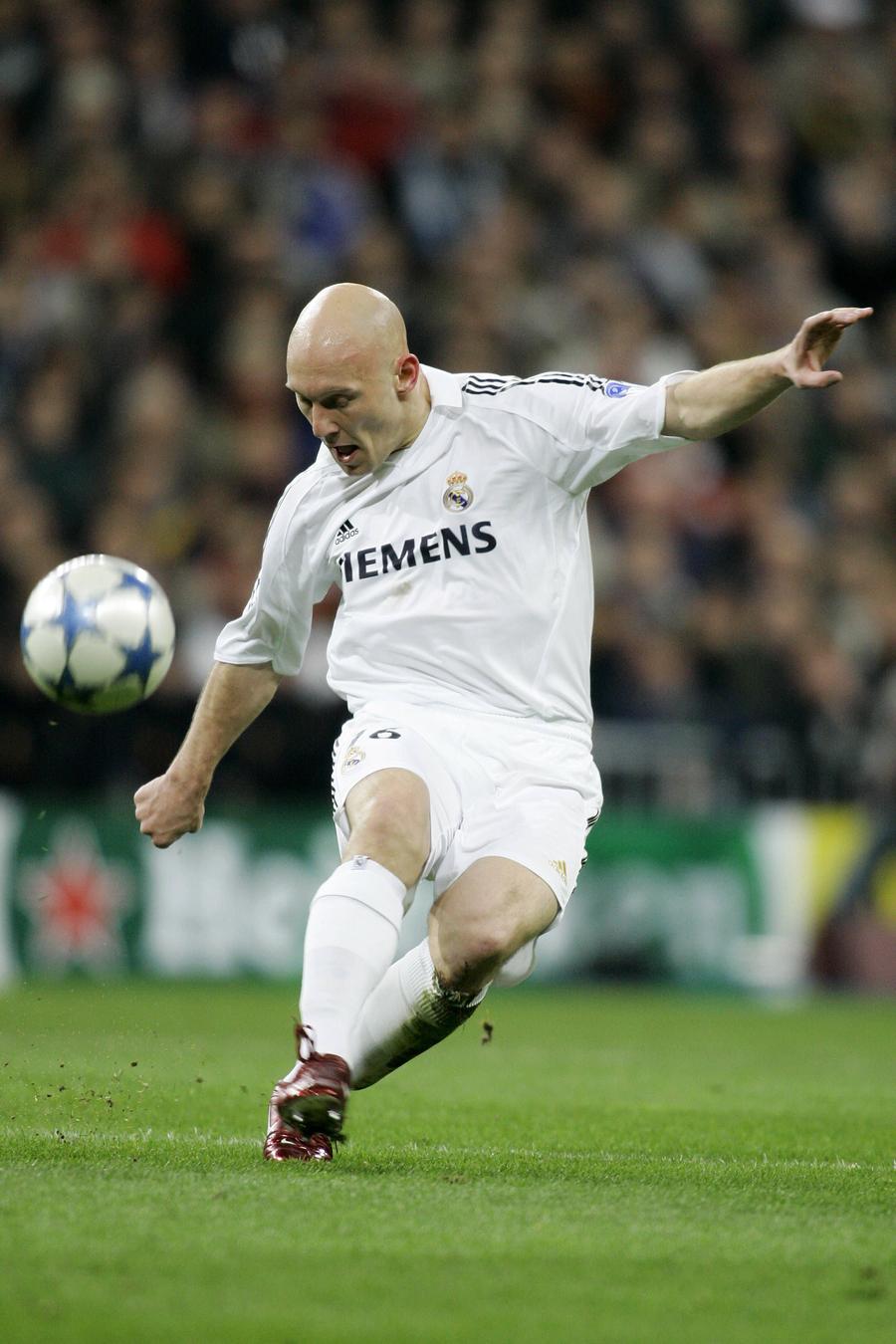 Thomas Gravesen, foto: Imago Images Ronaldo a făcut praf Barcelona și a desemnat fără menajamente doi coechipieri catastrofali: „La Real, era unul ca o glumă proastă”
