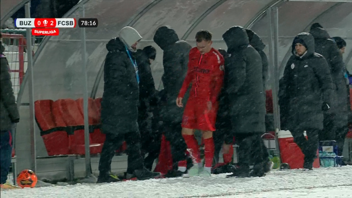 Alexandru Pantea s-a accidentat în Buzău - FCSB și a părăsit terenul în lacrimi