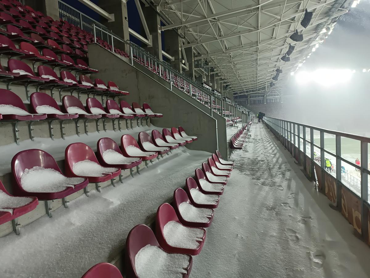 Cum arată gazonul de pe Giulești înainte de Rapid - Botoșani