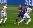 Cubarsi îl doboară pe Ciss, dar de această dată nu se acordă penalty