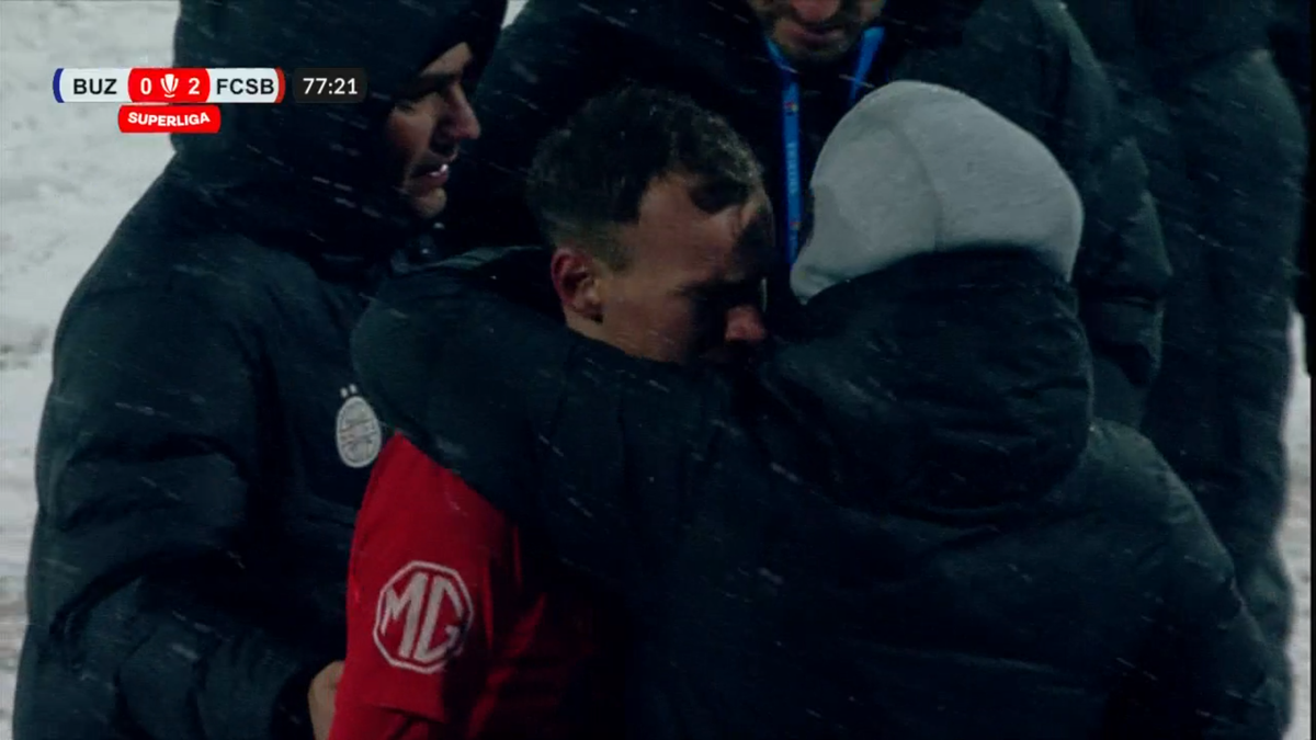Alexandru Pantea s-a accidentat în Buzău - FCSB și a părăsit terenul în lacrimi