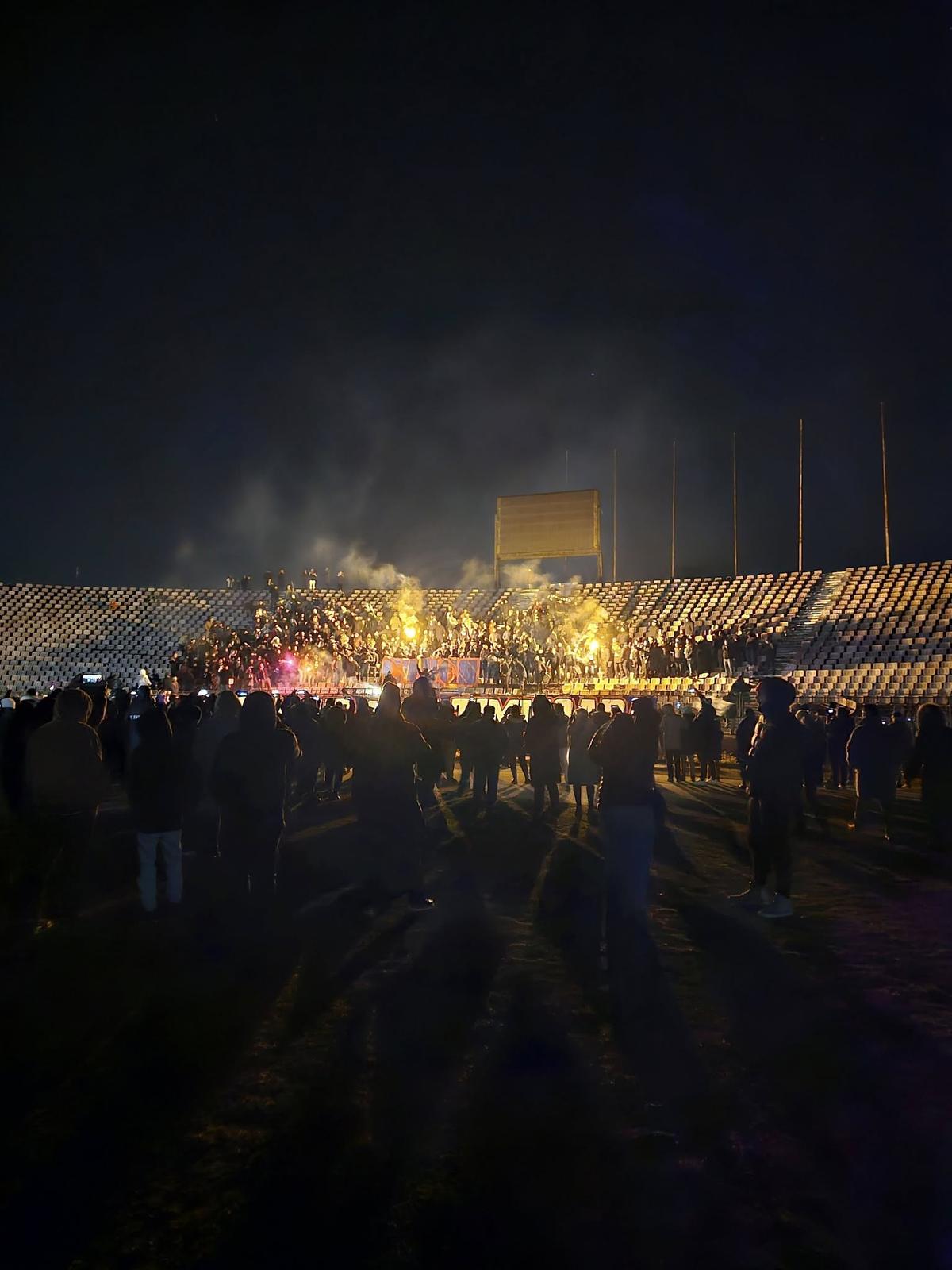 Episod istoric de pe stadionul care urmează să fie dărâmat: „1-8 cu Steaua, ne cheamă galeria. Căpitanul: «Bă, dacă nu mă întorc, să-i spuneți că o iubesc!»”