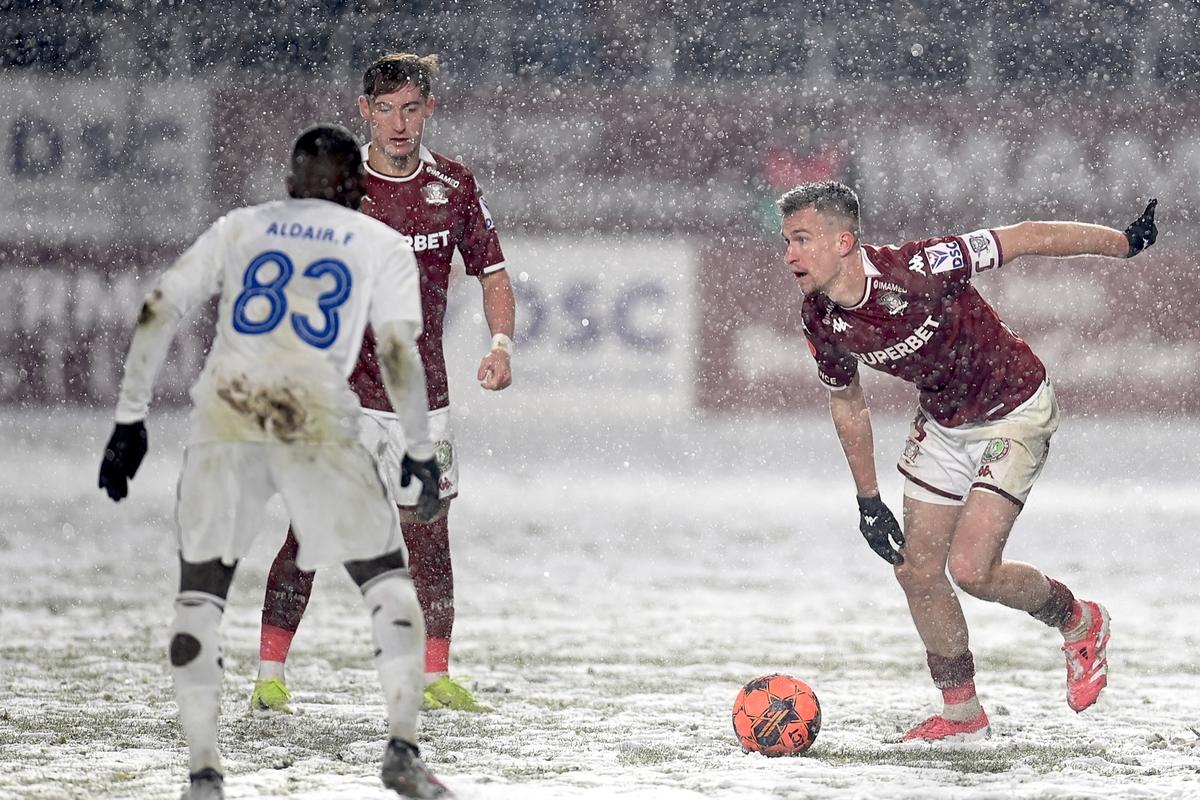 Rapid, victorie cu emoții în ultimul meci al etapei! Șumudică a plecat nervos la vestiare » Clasamentul ACUM în Superliga