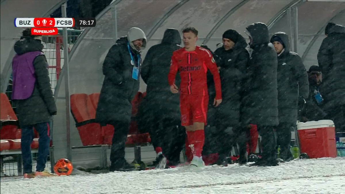 Alexandru Pantea s-a accidentat în Buzău - FCSB și a părăsit terenul în lacrimi