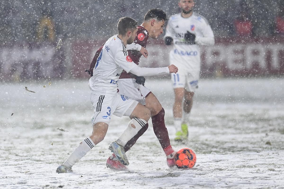 „Mâncați spanac, să ne facem Popeye Marinarul!” » Grozavu, resemnat după 0-1 în Giulești: „Rapidul nu a câștigat prin fotbal”
