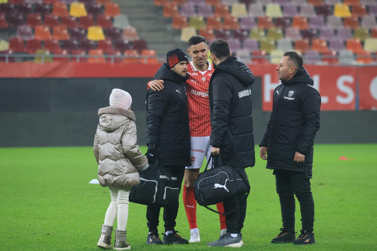 Imagini de la finalul meciului dintre Dinamo și Unirea Slobozia