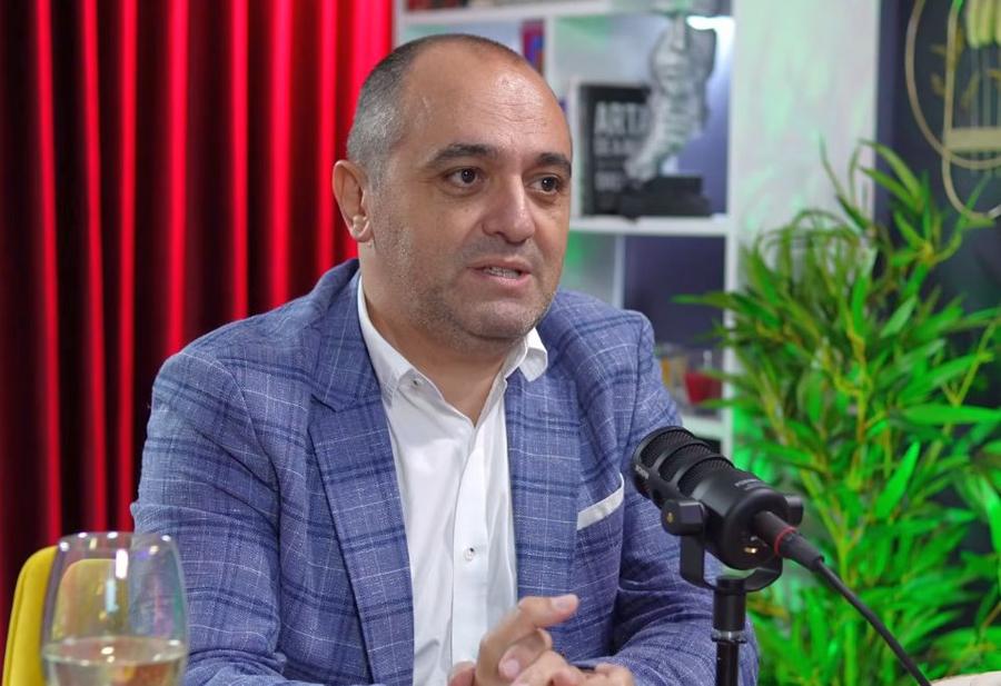 „Am avut cuțitul la gât să-l salvăm pe Ilie Dumitrescu” » Relatează scene terifiante din Centrul Vechi