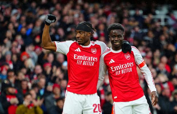 A semnat prelungirea și a devenit cel mai bine plătit jucător din istoria lui Arsenal