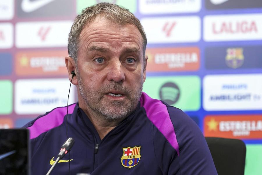 Hansi Flick / Foto: Imago Selecționerul Spaniei îl provoacă pe Hansi Flick: „Risc și mai mulți jucători de la Barcelona!”