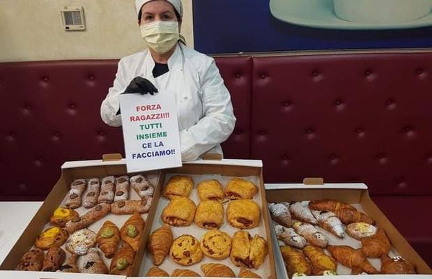 CORONAVIRUS. VIDEO Gest de suflet » Maria Blaj, rapidista care se trezește la 4 dimineața să gătească pentru medicii italieni: „Îi ajut cum pot pe acești oameni minunați”