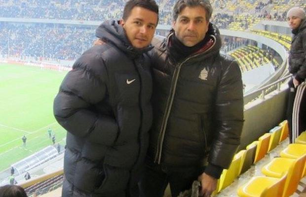 EXCLUSIV Managerul lui Dinamo, pus în dificultate în direct: „Mai colaborezi cu firma de impresariat? Pe site așa scrie”