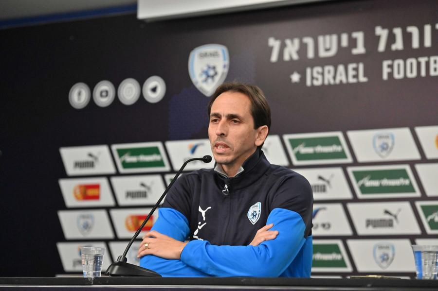 Yossi Benayoun Scandal cu 12 zile înaintea meciului cu România » Selecționer demis din cauza unei convocări!