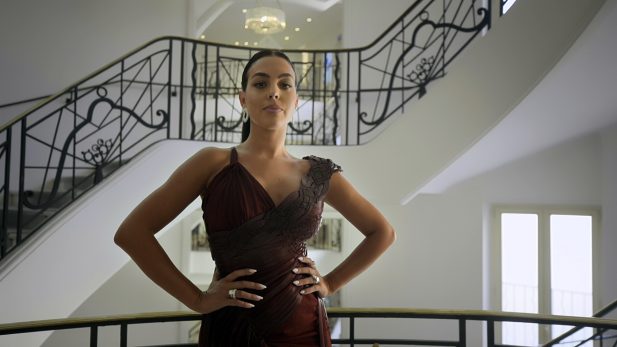 FOTO Georgina i-a pregătit un nou look lui Cristiano Ronaldo » Cum se va prezenta starul lui Juve la reluarea pregătirilor