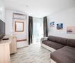 Hotelul lui Cristi Borcea, Pam-Beach Olimp
