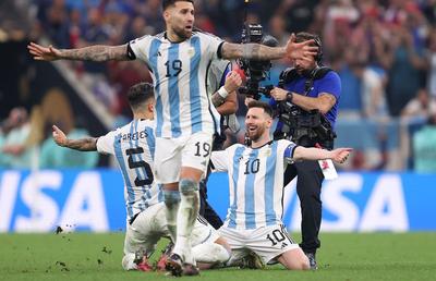 Sunt 18 pe un loc la Buenos Aires! Cerere incredibilă de bilete pentru amicalul Argentinei cu Panama