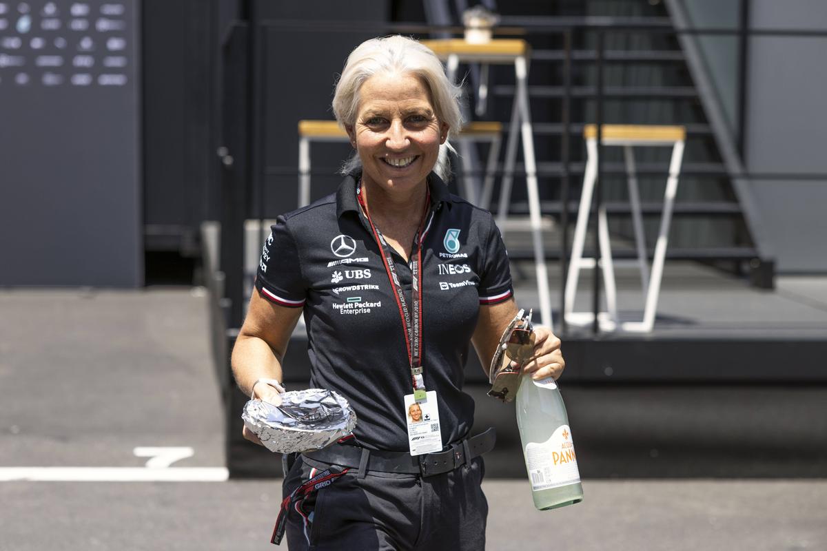 Lewis Hamilton anunță despărțirea de un om-cheie: „După 7 ani...”