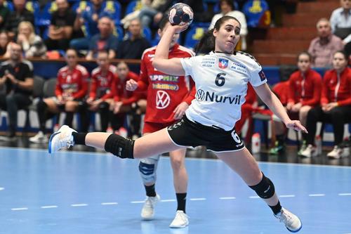 Asma Elghaoui, 51 de reușite, este cea mai bună marcatoare a echipei din Vâlcea în EHF European League (foto: Imago)