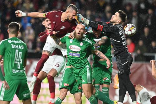 În aproape fiecare sezon, play-off-ul a avut o codașă care a făcut figurație. Acum, palmaresul cu adversarii din TOP 6 o indică pe Sepsi drept următorul sparring partner.