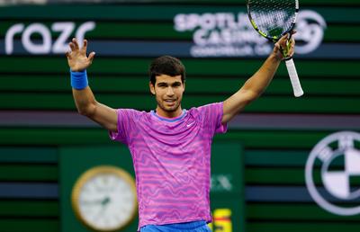 Carlos Alcaraz după încă o situație dificilă la Indian Wells: „Zilele trecute albine, apoi ploaie... Să vedem ce se mai întâmplă duminică”