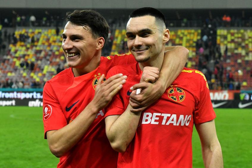 Risto Radunovic, în stânga, vrea să plece de la FCSB