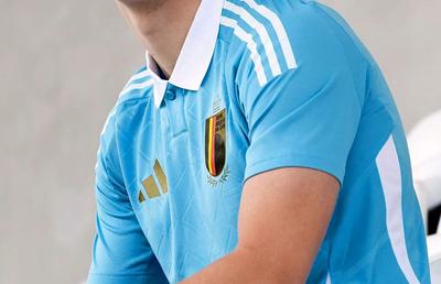 „Echipament de nota 10!” » Adversara României de la Euro, kit inspirat dintr-un celebru desen animat