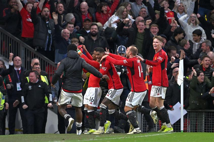 Amad Diallo și-a dat tricoul jos după Manchester United - Liverpool 4-3 // foto: Guliver/gettyimages