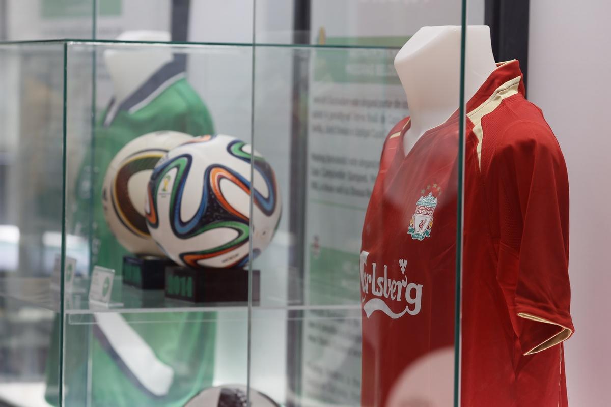 Legendarul jucător al lui Liverpool și-a spus părerea despre Radu Drăgușin: „Premier League e cel mai tare campionat din lume, cine ajunge acolo își merită locul”