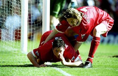 Robbie Fowler, despre cel mai controversat moment din cariera sa: „M-a costat ceva bani amenda, dar nu regret nimic!”