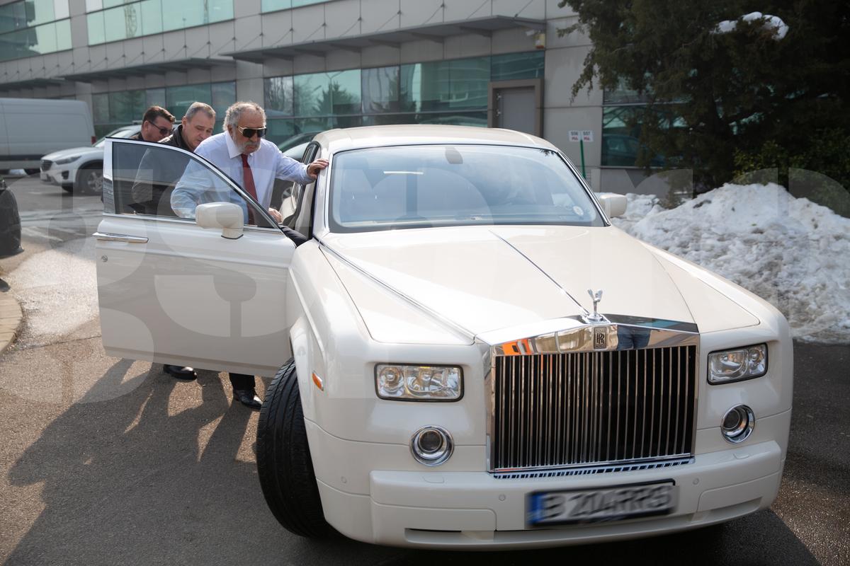 Cadoul de 7,5 milioane de euro de la Ion Țiriac pe care nu-l vrea nimeni » Discuție șocantă cu David Popovici: „Domnu' Țiriac, e adevărat?!”